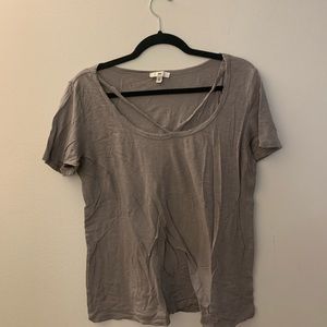 bp distressed tshirt in gray